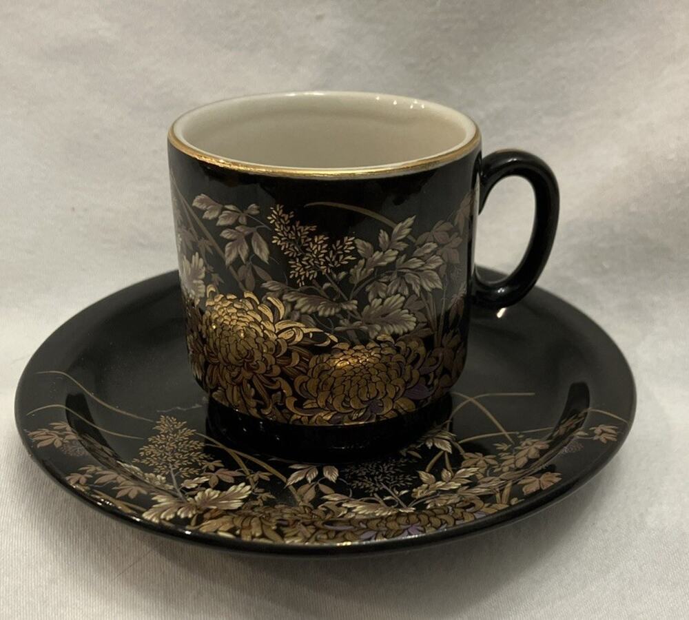 Shibata Japan Black Porcelain Teacup & Saucer Dragonflies Kiku Flower Takahashi